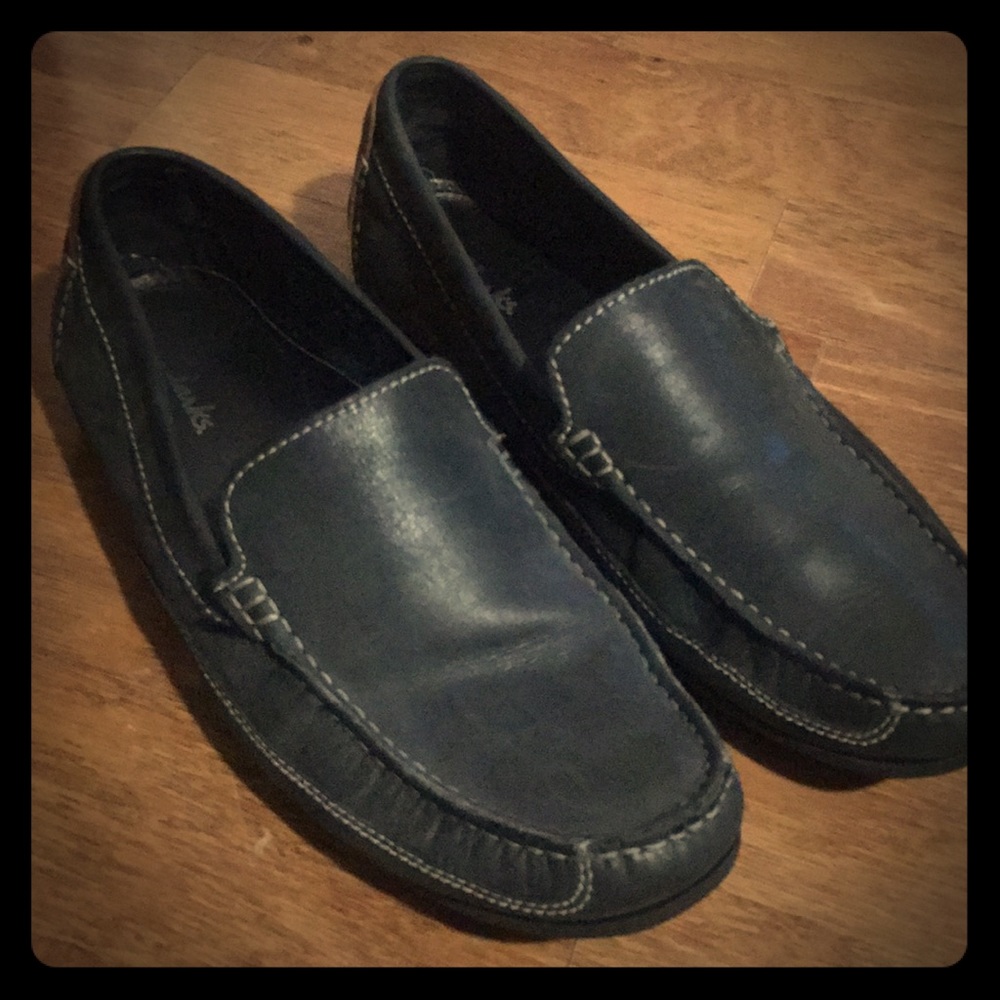 Men’s black and brown Clarks loafers 10.5